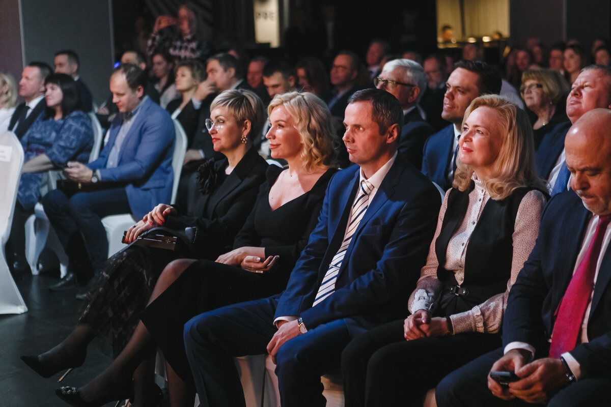 dekan yurfakulteta nngu evgeniya chernyh poluchila premiyu yurist goda 2023 2