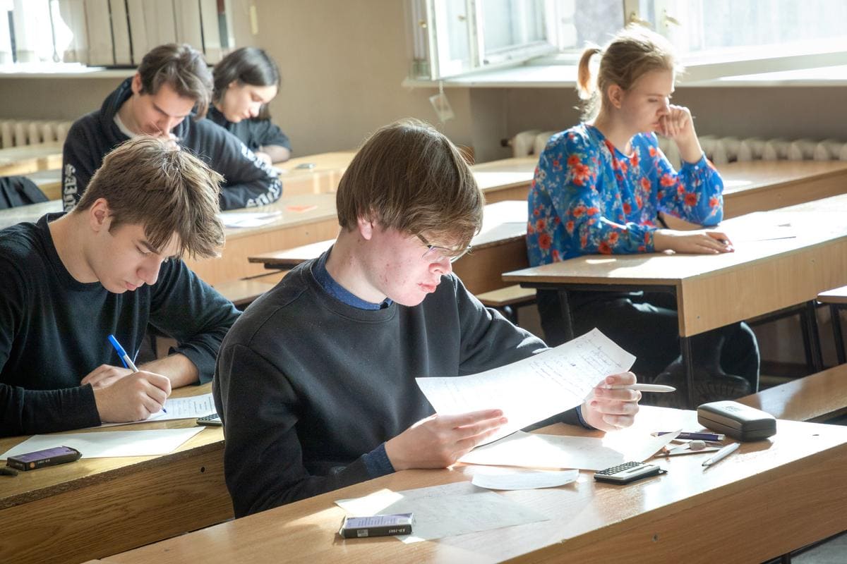 studentov nngu priglashayut v proekt klub mezhdunarodnikov nizhegorodskoj oblasti