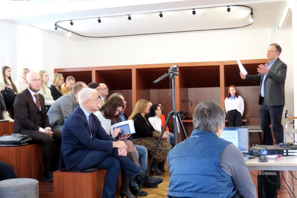 konferenciya po aktualizacii socialnyh disciplin po proektu dnk rossii proshla v nngu