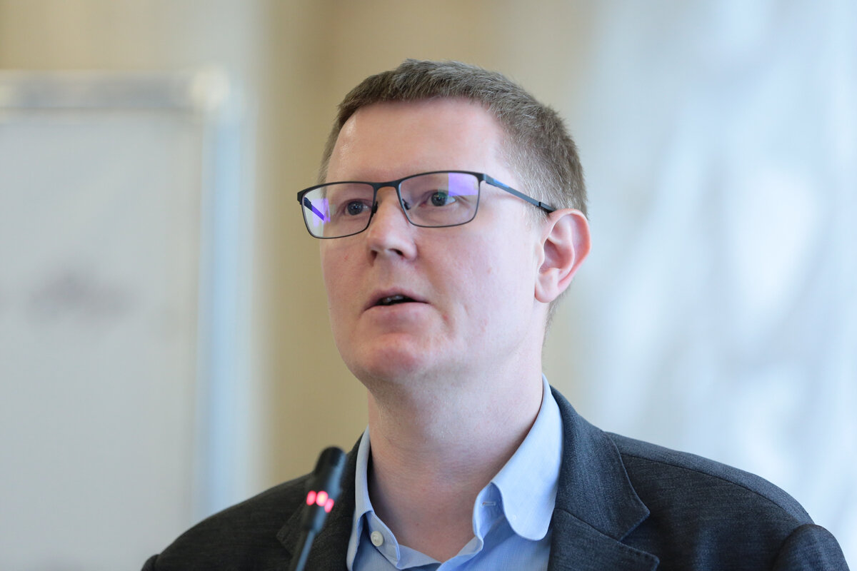 direktor niibs nngu aleksej moskalyov prinyal uchastie v zasedanii soveta ran