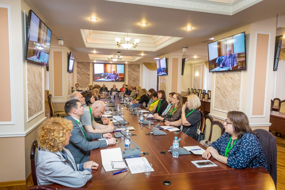 voprosy biologicheskogo obrazovaniya obsuzhdayut v nngu na plenume soveta fumo 1