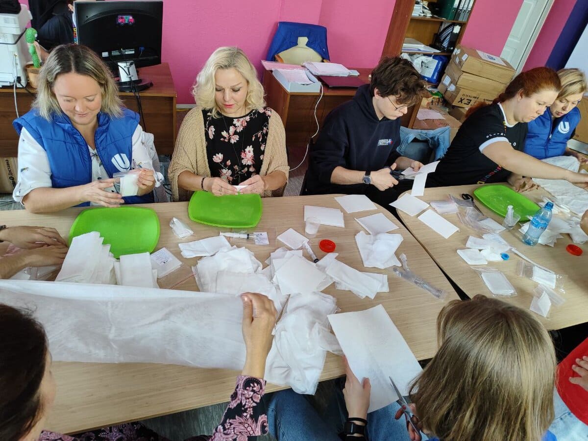 master klass po izgotovleniyu suhogo dusha dlya bojcov svo proveli v nngu 1