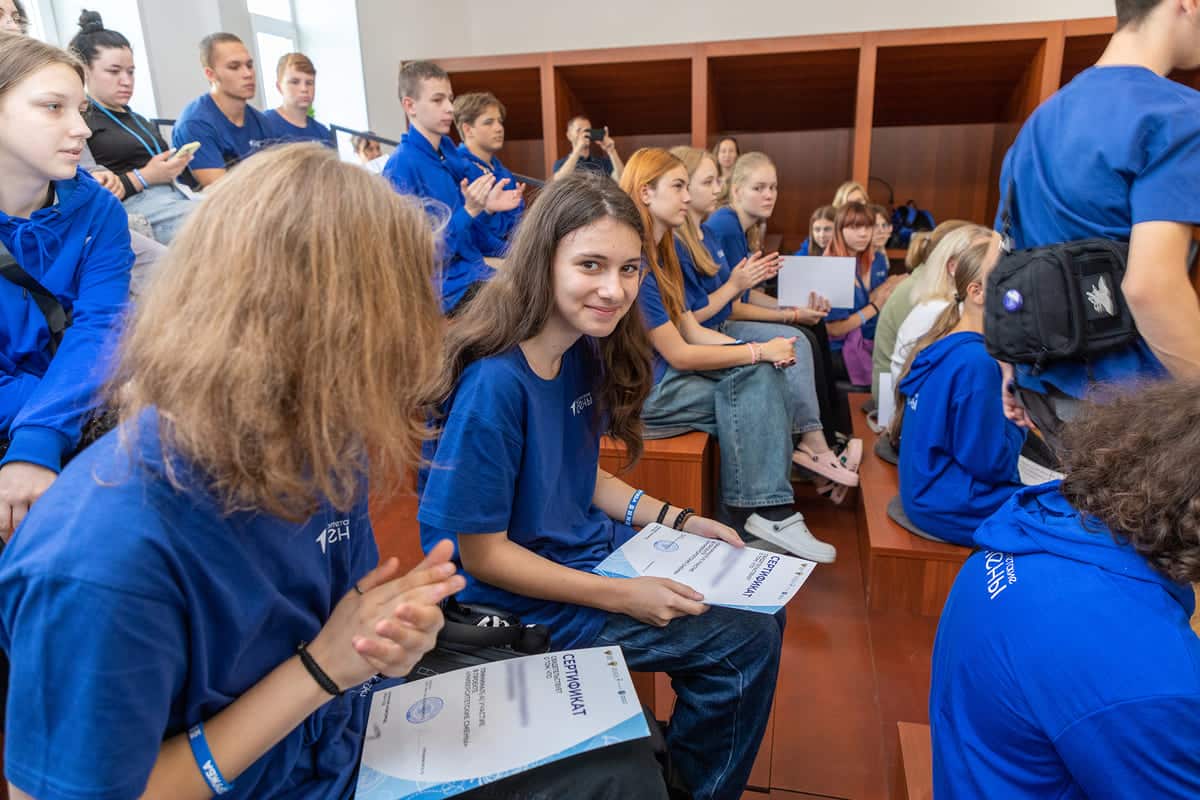 v nngu zavershilsya proekt universitetskie smeny dlya uchashchikhsya iz dnr 1