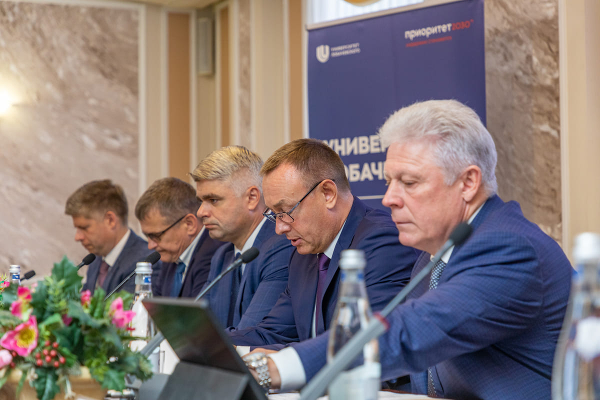 v nngu obsudili voprosy protivodejstviya vovlecheniyu v protivopravnuyu deyatelnost 1