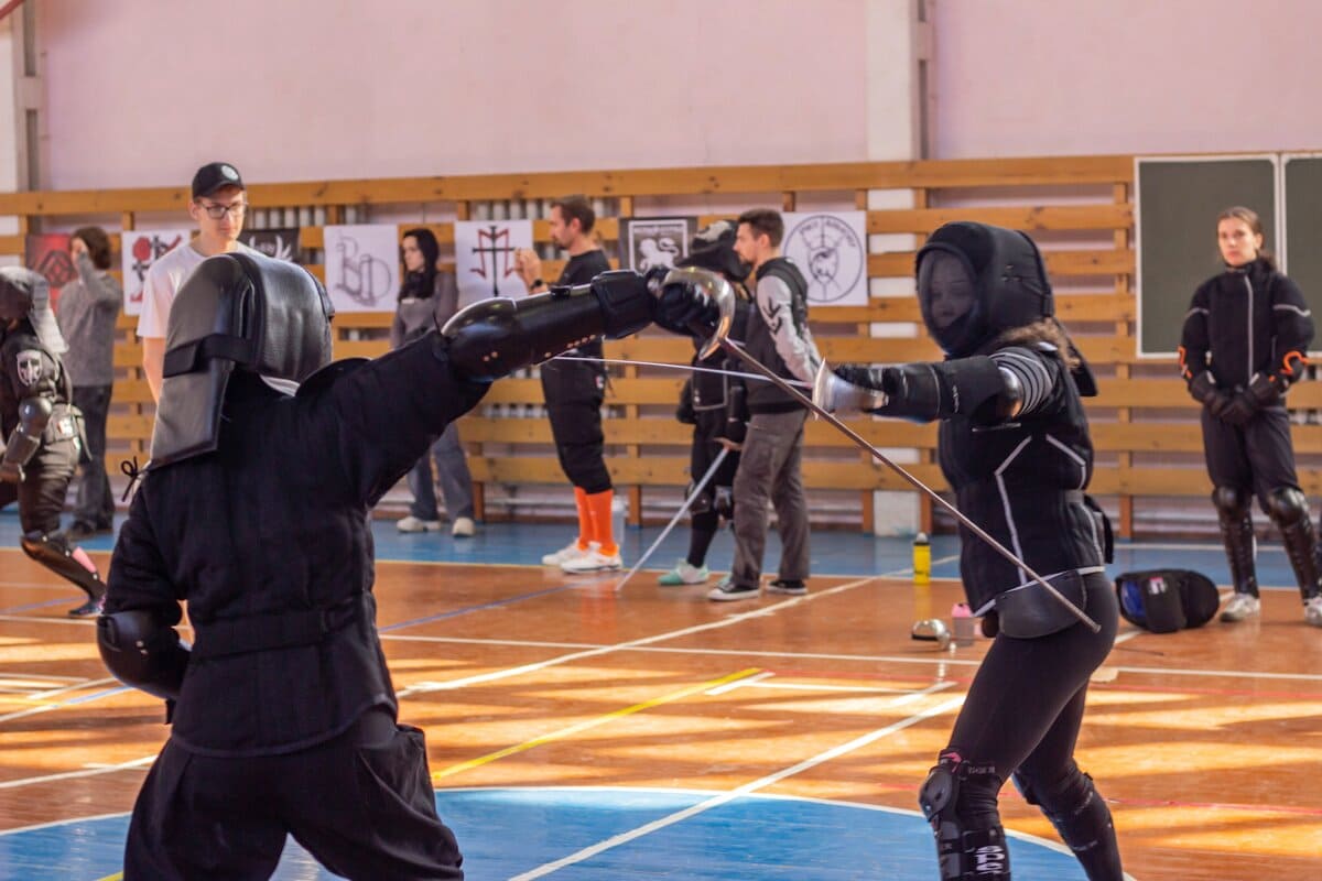 studenty nngu stali prizyorami turnira po istoricheskomu fekhtovaniyu level one strelka