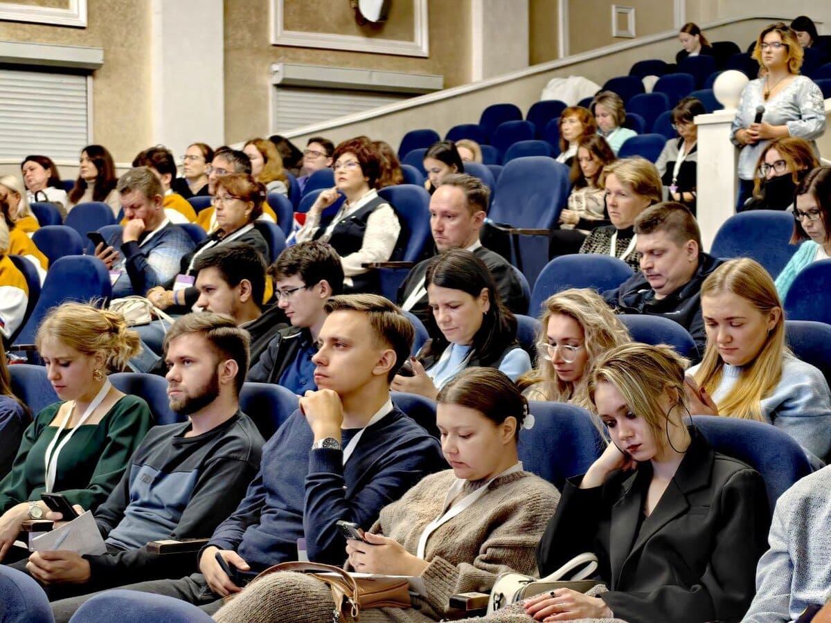 bolee 250 uchastnikov sobrala v nngu programma golos pokoleniya prepodavateli