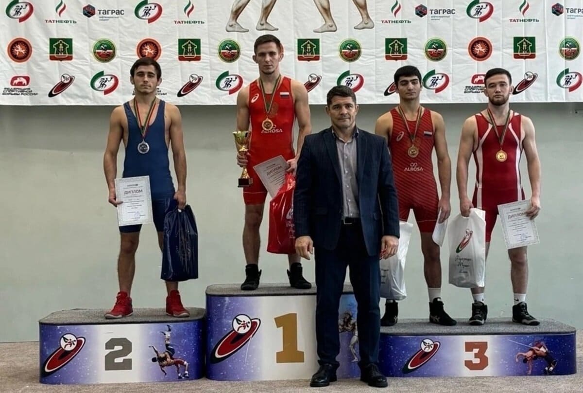 sportsmeny nngu zavoevali zoloto i serebro na turnire po greko rimskoj borbe
