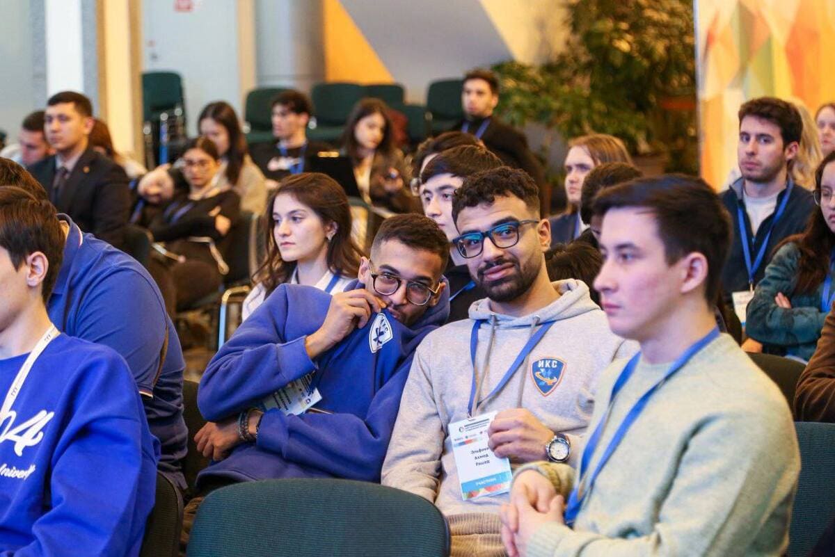 inostrannye studenty nngu prisoedinilis k vserossijskomu sletu studencheskih klubov 1