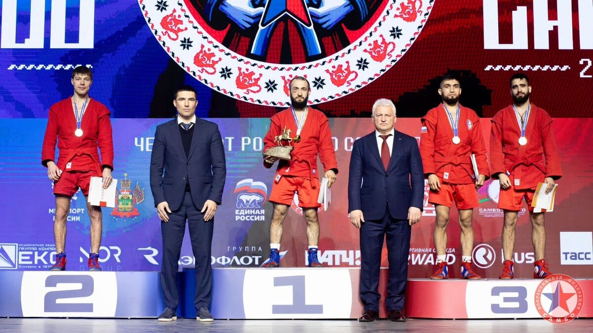 student nngu stal prizyorom chempionata rossii po boevomu sambo