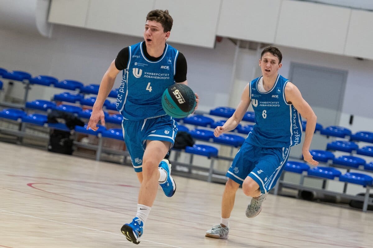 sbornaya nngu po basketbolu sygraet s komandoj voenmekh 27 aprelya